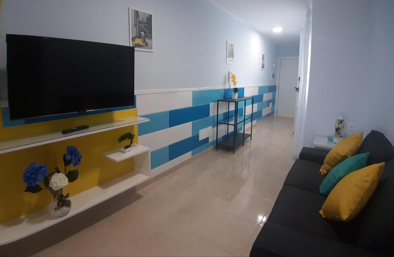 Lobos Apartment กราน ตาราฮาล ภายนอก รูปภาพ